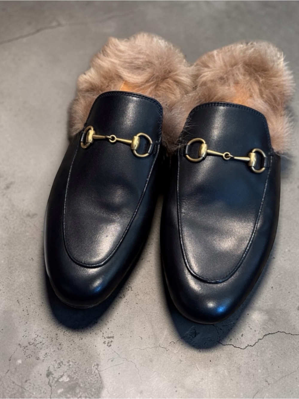 Gucci Black Leather Fur-Lined Horsebit Loafers Princeton size 38